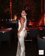 Load image into Gallery viewer, HENNE SORAIA DRESS BUTTER