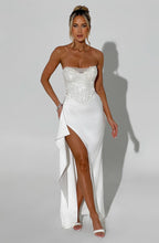 Load image into Gallery viewer, BABYBOO EMRIELLE MAXI DRESS IVORY