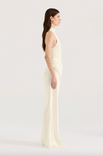 Load image into Gallery viewer, HENNE SORAIA DRESS BUTTER