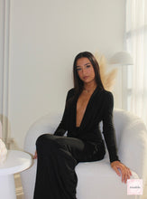 Load image into Gallery viewer, HOUSE OF CB SASKIA DRESS