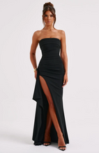 Load image into Gallery viewer, BABYBOO ZAFIRA MAXI DRESS BLACK
