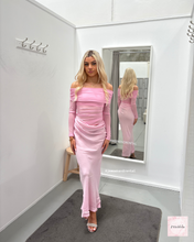 Load image into Gallery viewer, BENNI YASMIN OFF SHOULDER MAXI DRESS PINK
