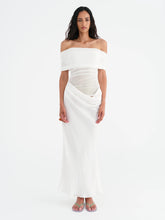 Load image into Gallery viewer, BENNI NICO OFF SHOULDER MAXI DRESS WHITE
