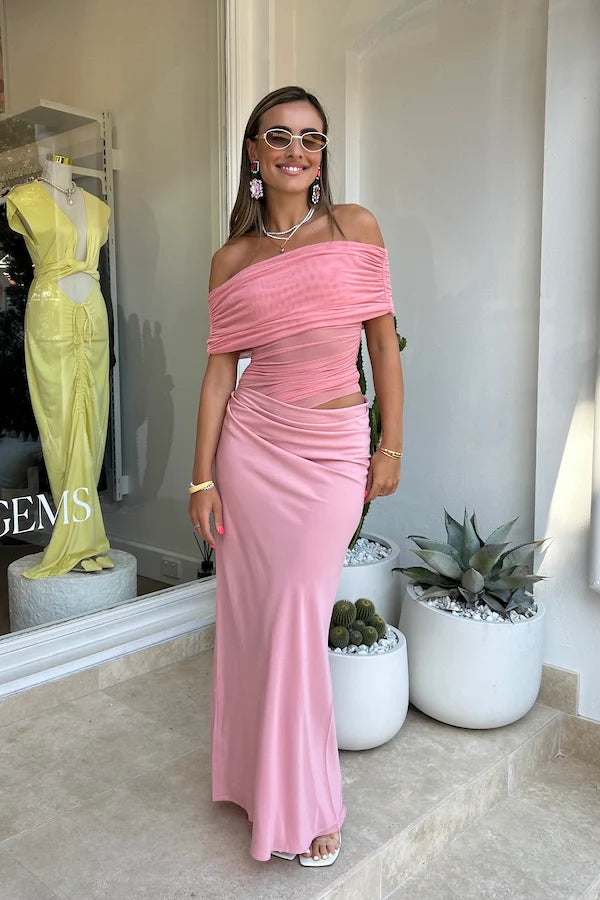 BENNI NICO OFF SHOULDER MAXI DRESS CANDYFLOSS PINK