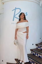 Load image into Gallery viewer, ONLINE WAREHOUSE SALE: BENNI NICO MAXI DRESS WHITE
