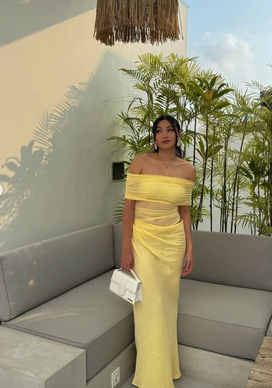 BENNI NICO OFF SHOULDER MAXI DRESS YELLOW