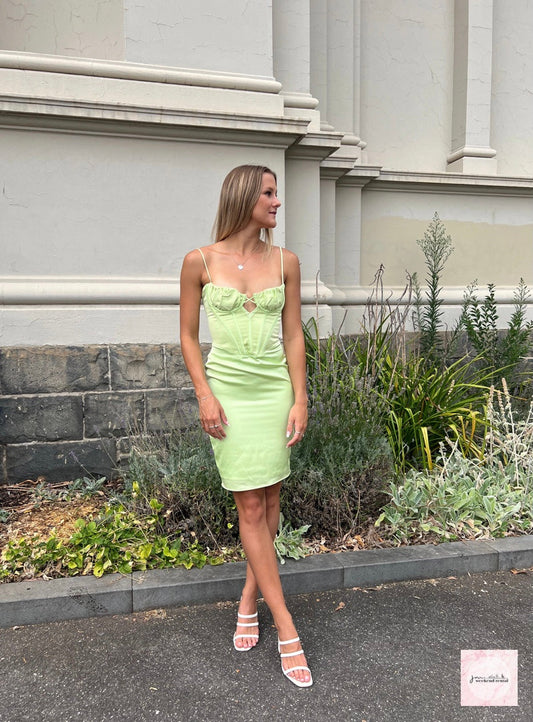 ONLINE WAREHOUSE SALE: NATHALIA MIDI DRESS