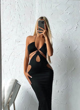 Load image into Gallery viewer, FOR SALE: OUTCAST FIRE BALL MAXI DRESS BLACK
